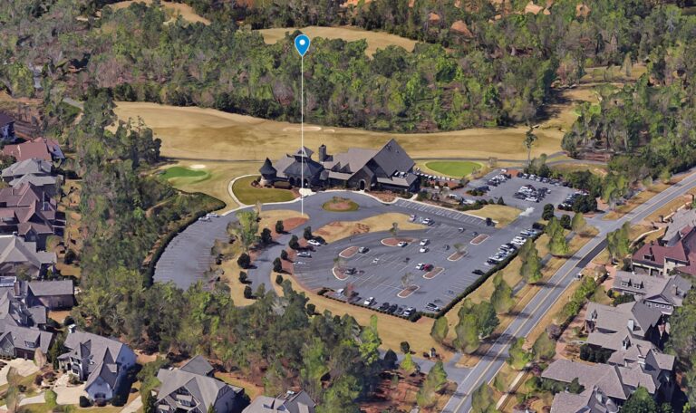 The Palisades Country Club facilities show on a Google Earth Map